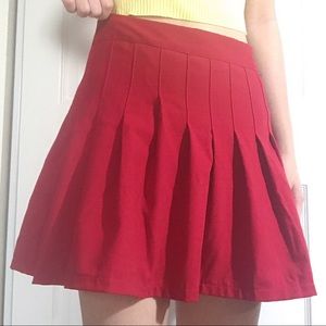 red burgundy maroon tennis pleated mini skirt